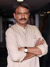 Rajesh Tailang as Ramakant Pandit