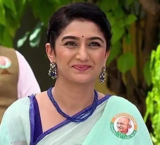 Cast Of Taarak Mehta Ka Ooltah Chashmah - Neha Mehta as Anjali Taarak Mehta