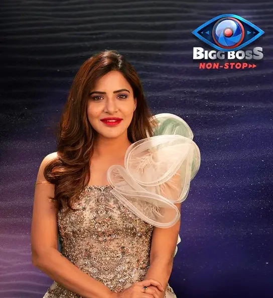 Ashu Reddy Bigg Boss